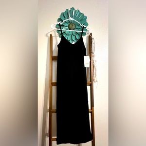 Fabletic dress is brand new never worn form fitting